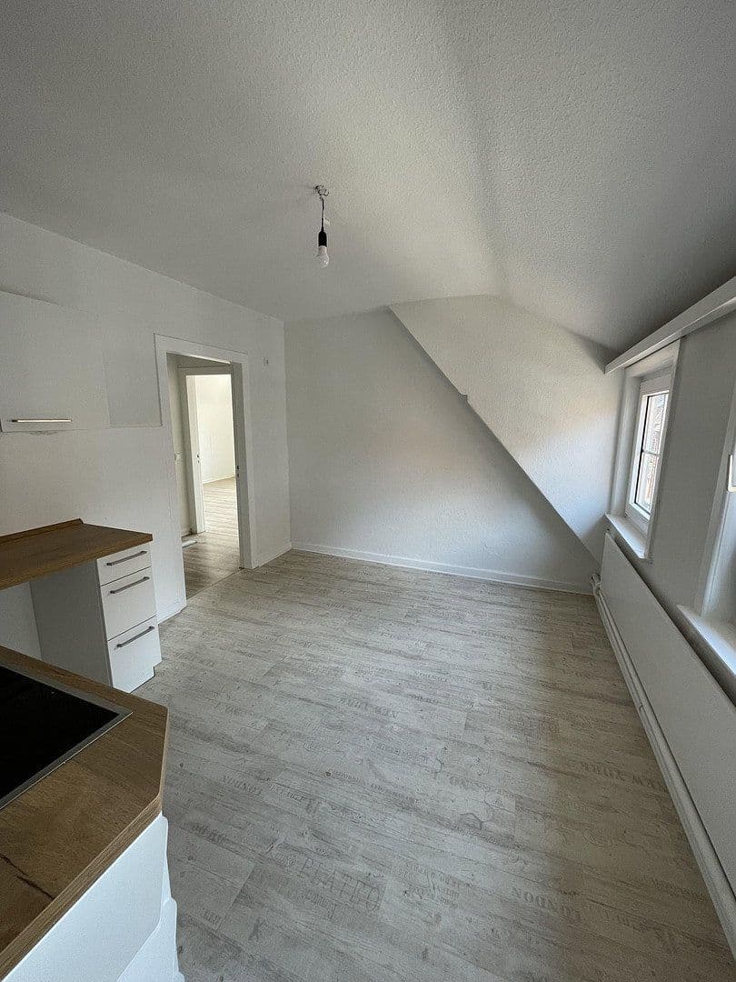 Prenájom bytu 3-izbový 90 m², Deichstraße 2, Winsen (Luhe), Dolné Sasko Prenájom bytu 3-izbový 90 m², Deichstraße 2, Winsen (Luhe), Dolné Sasko