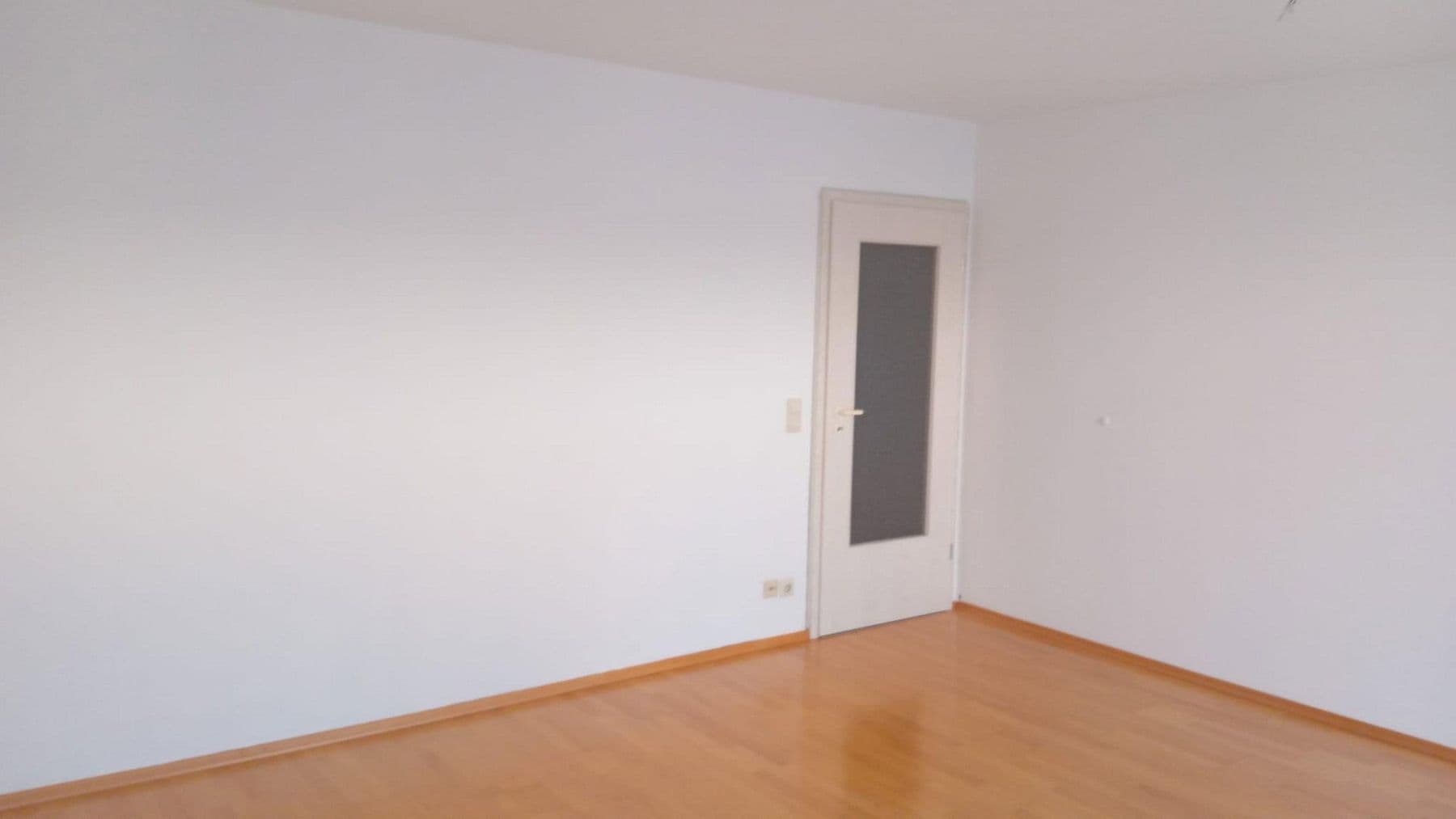 Prenájom bytu 2-izbový 60 m², Ingolstadt, Bavorsko Prenájom bytu 2-izbový 60 m², Ingolstadt, Bavorsko