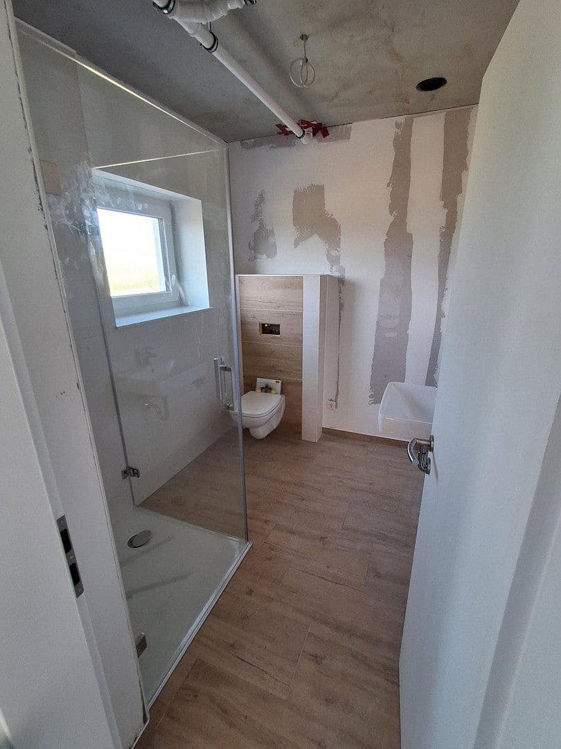 Prenájom domu 143 m², pozemok 450 m², Kirchberg an der Murr, Bádensko-Wurttembersko Prenájom domu 143 m², pozemok 450 m², Kirchberg an der Murr, Bádensko-Wurttembersko