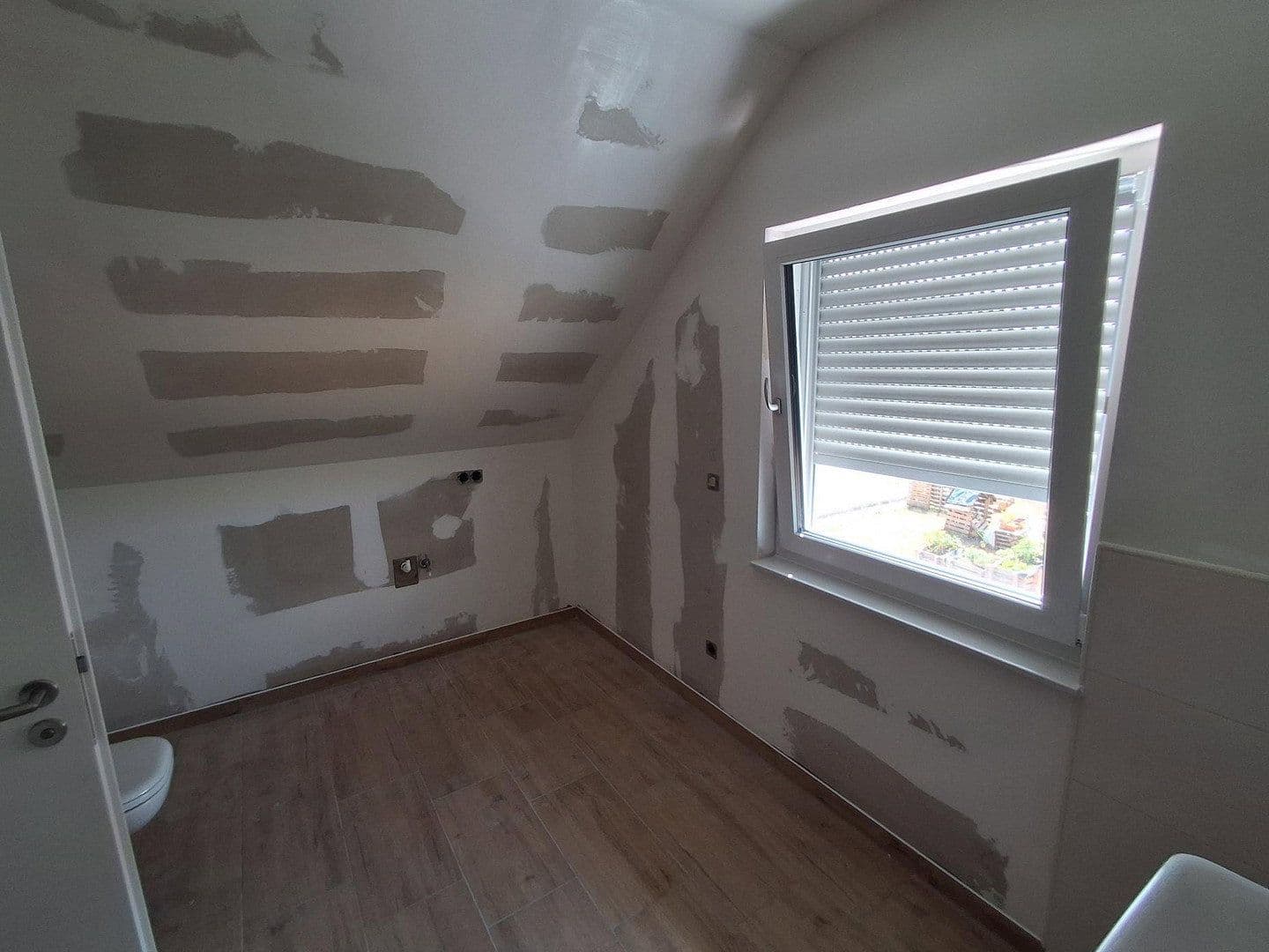 Prenájom domu 143 m², pozemok 450 m², Kirchberg an der Murr, Bádensko-Wurttembersko Prenájom domu 143 m², pozemok 450 m², Kirchberg an der Murr, Bádensko-Wurttembersko