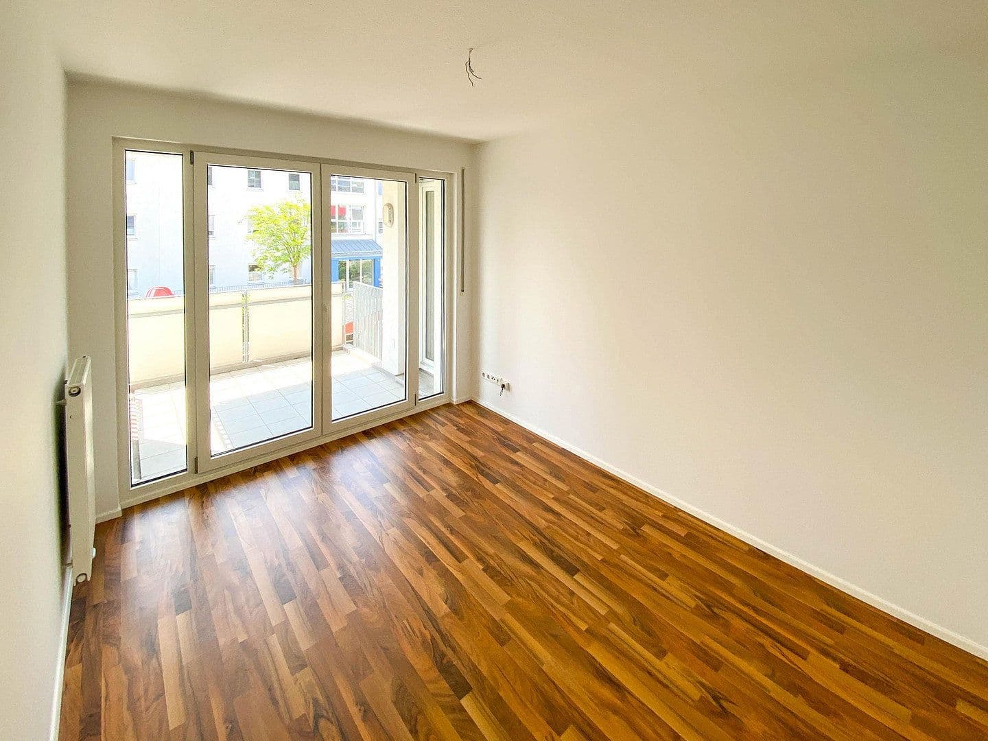Prenájom bytu 3-izbový 82 m², Krakauer Straße 5, Nürnberg, Bavorsko Prenájom bytu 3-izbový 82 m², Krakauer Straße 5, Nürnberg, Bavorsko