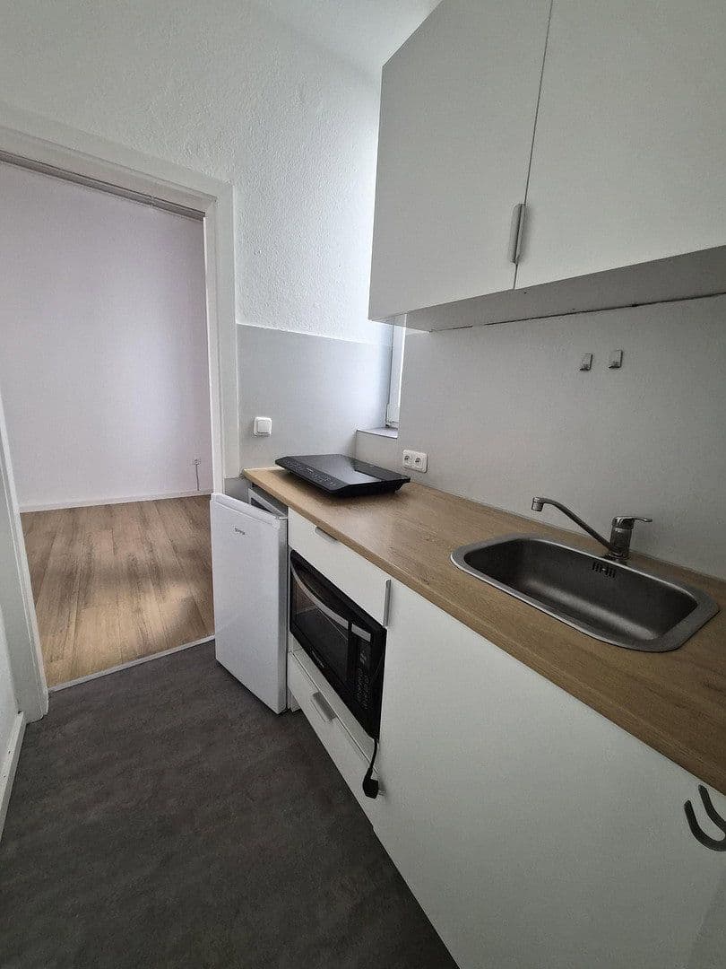 Prenájom bytu 2-izbový 28 m², Hauptstraße 8, Eppertshausen, Hesensko Prenájom bytu 2-izbový 28 m², Hauptstraße 8, Eppertshausen, Hesensko