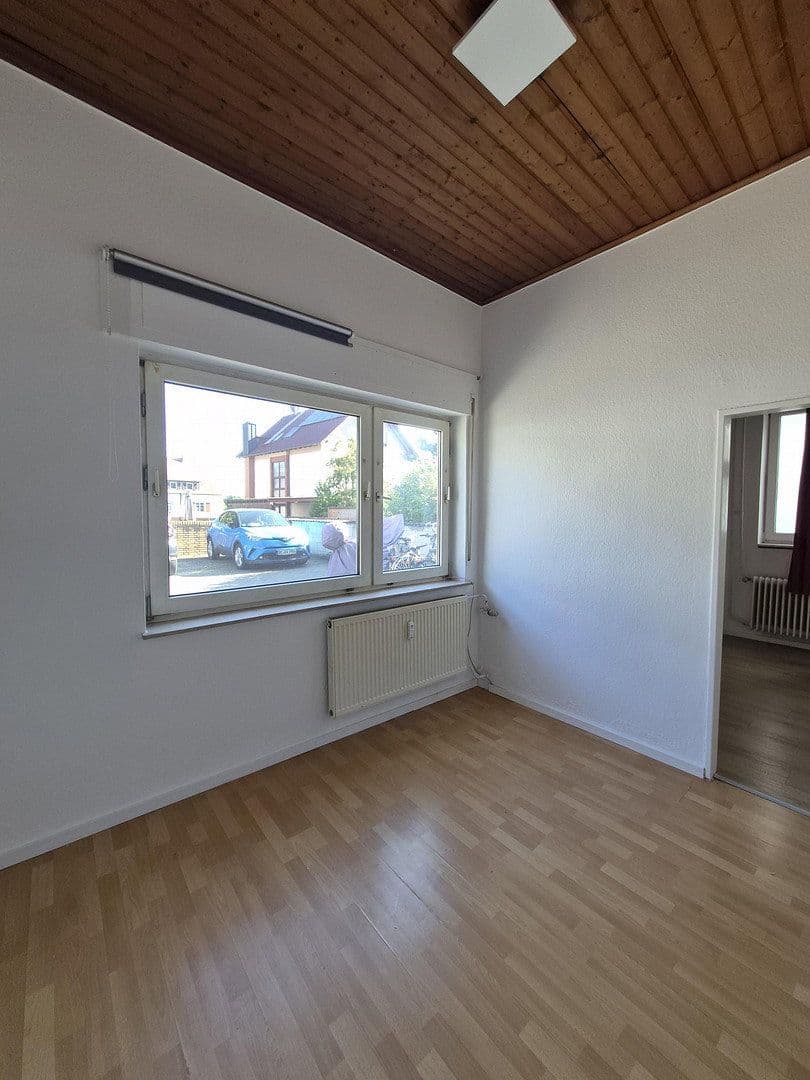 Prenájom bytu 2-izbový 28 m², Hauptstraße 8, Eppertshausen, Hesensko Prenájom bytu 2-izbový 28 m², Hauptstraße 8, Eppertshausen, Hesensko