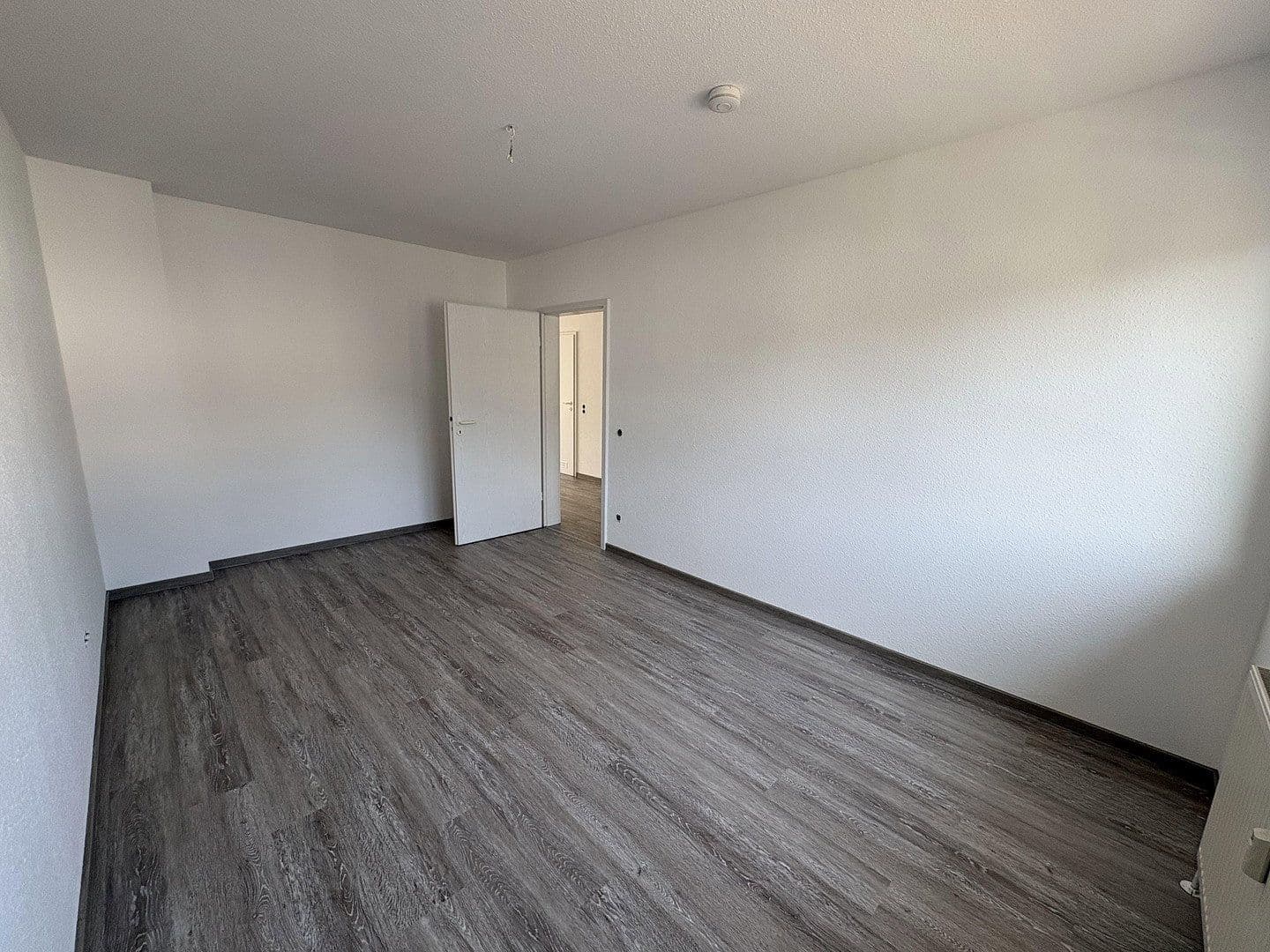 Prenájom bytu 2-izbový 71 m², Bad Vilbel, Hesensko Prenájom bytu 2-izbový 71 m², Bad Vilbel, Hesensko
