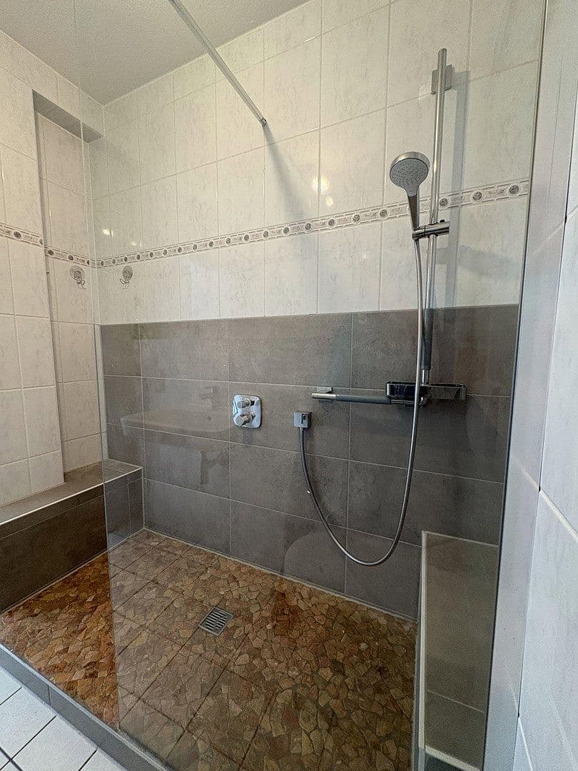 Prenájom bytu 2-izbový 71 m², Bad Vilbel, Hesensko Prenájom bytu 2-izbový 71 m², Bad Vilbel, Hesensko
