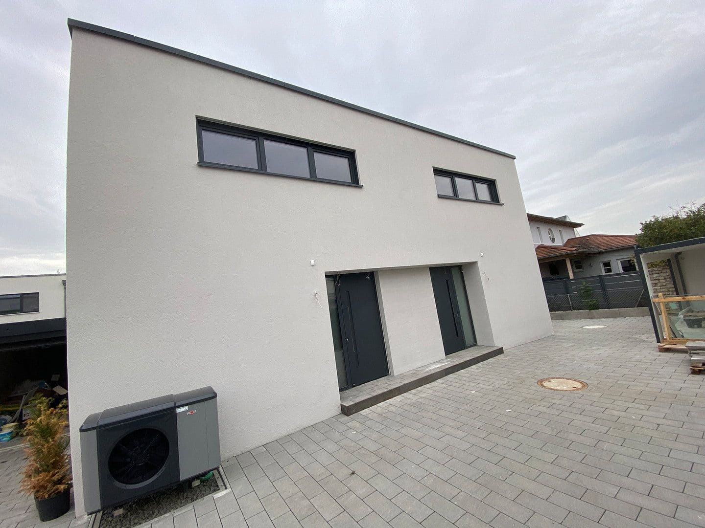 Prenájom domu 154 m², pozemok 245 m², Ingolstadt / Gerolfing, Bavorsko Prenájom domu 154 m², pozemok 245 m², Ingolstadt / Gerolfing, Bavorsko