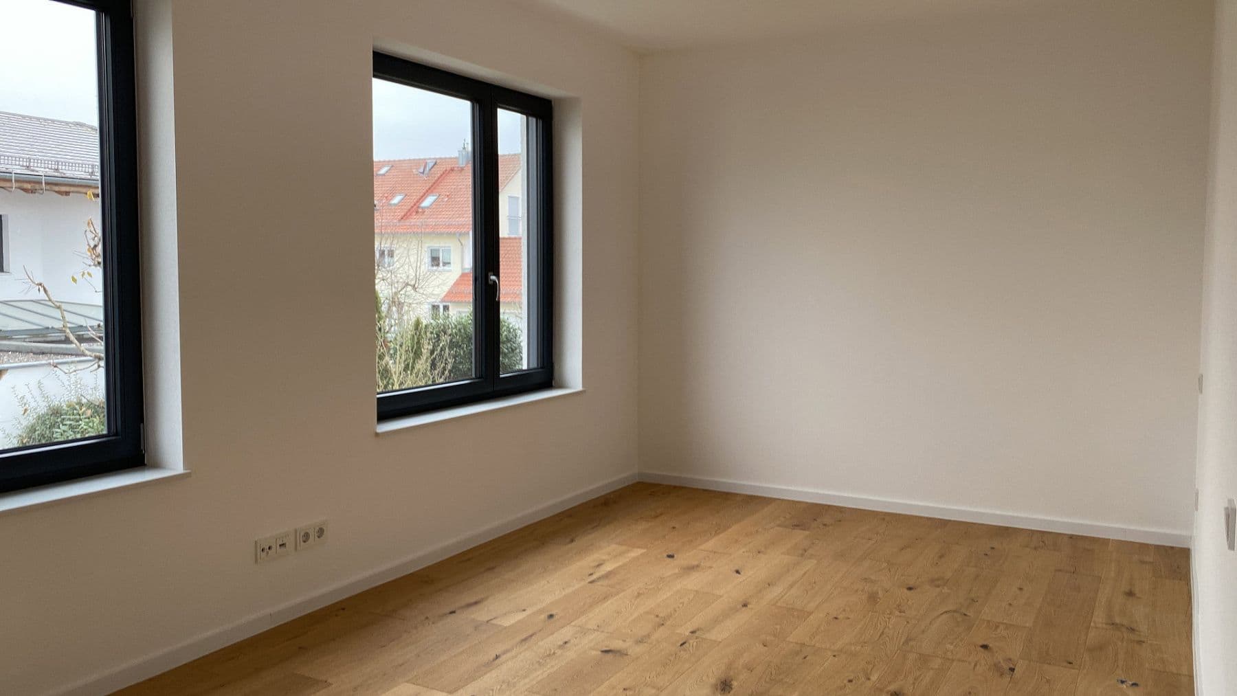 Prenájom domu 154 m², pozemok 245 m², Ingolstadt / Gerolfing, Bavorsko Prenájom domu 154 m², pozemok 245 m², Ingolstadt / Gerolfing, Bavorsko