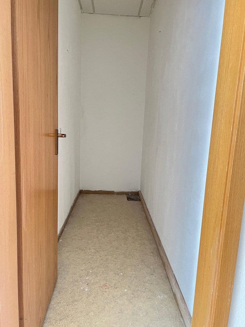 Prenájom bytu 2-izbový 75 m², Ludwigstraße 70, Wald-Michelbach, Hesensko Prenájom bytu 2-izbový 75 m², Ludwigstraße 70, Wald-Michelbach, Hesensko