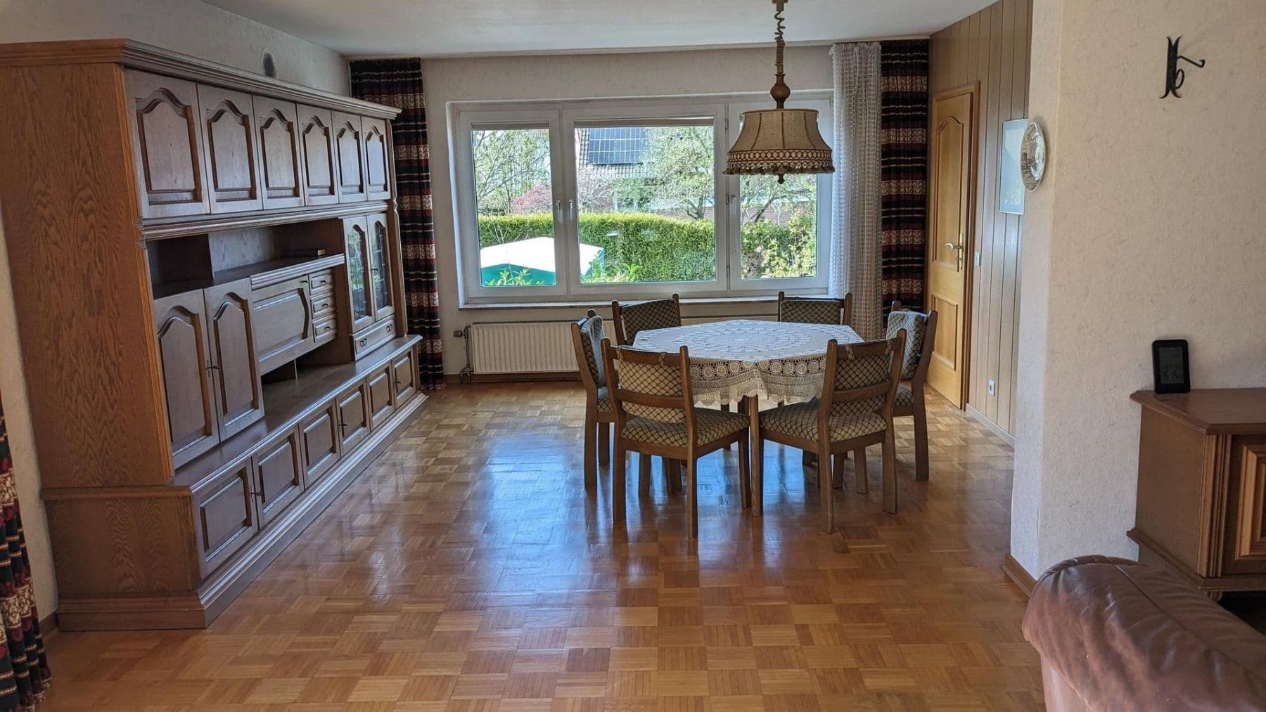 Predaj domu 210 m², pozemok 998 m², Barsinghausen, Dolné Sasko Predaj domu 210 m², pozemok 998 m², Barsinghausen, Dolné Sasko