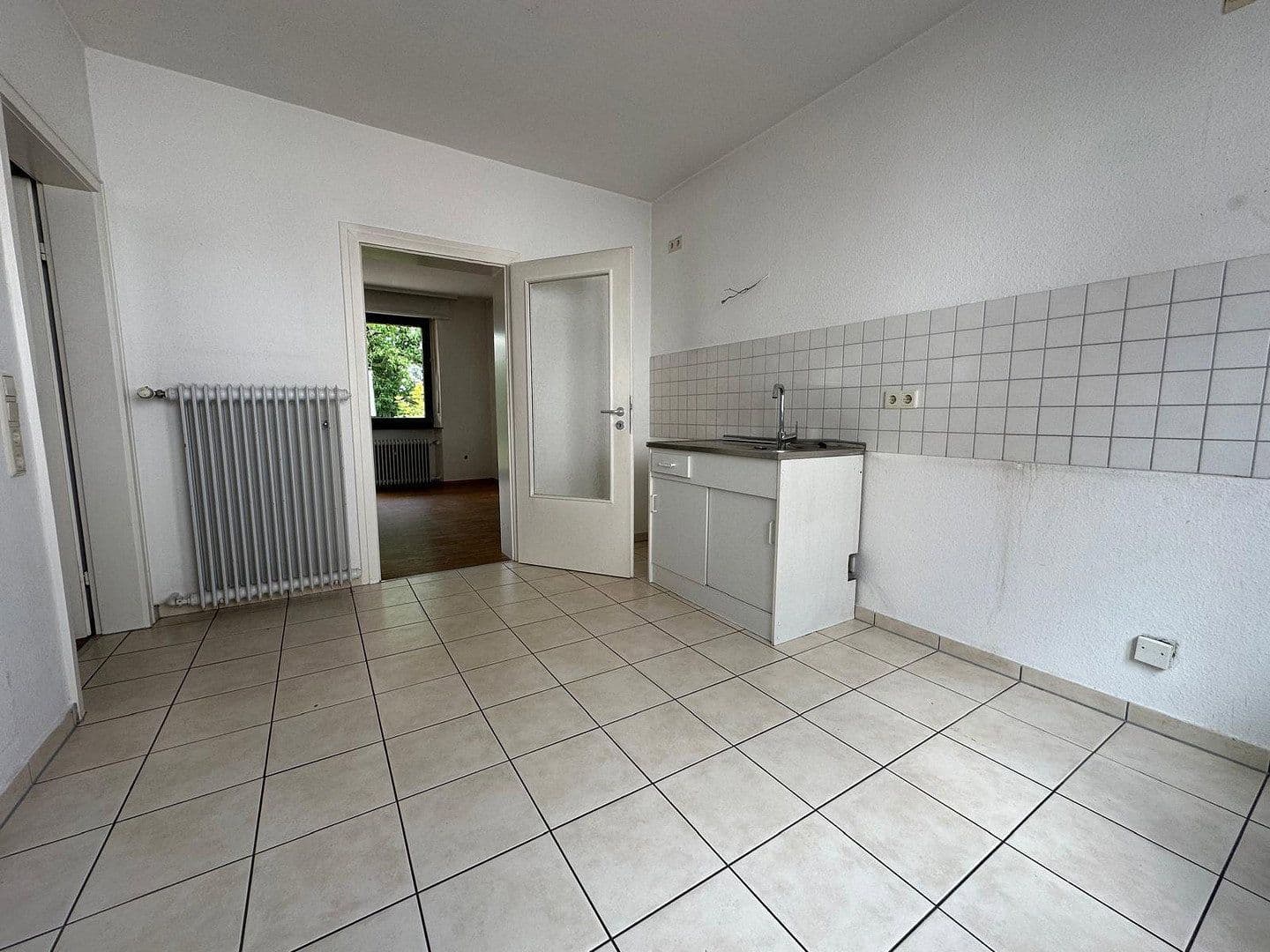 Prenájom domu 175 m², pozemok 950 m², Kerzenheim, Porýnie-Falcko Prenájom domu 175 m², pozemok 950 m², Kerzenheim, Porýnie-Falcko