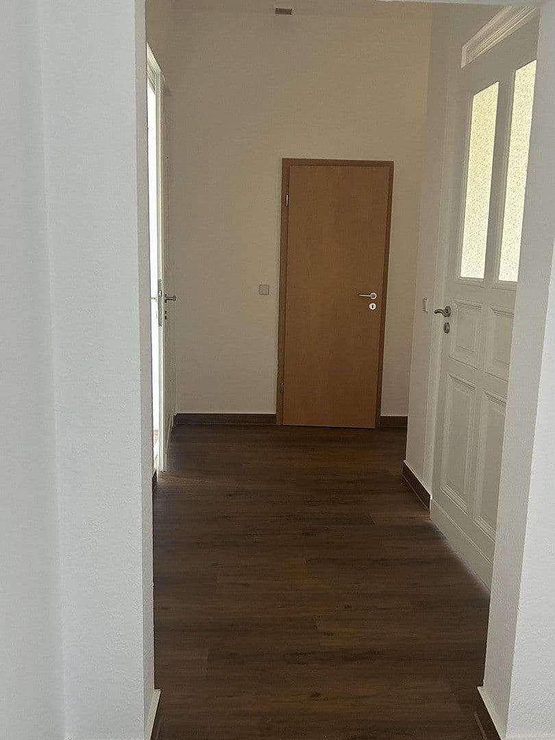 Prenájom bytu 4-izbový 109 m², Paracelsusstr. 5a, Halle, Sasko-Anhaltsko Prenájom bytu 4-izbový 109 m², Paracelsusstr. 5a, Halle, Sasko-Anhaltsko