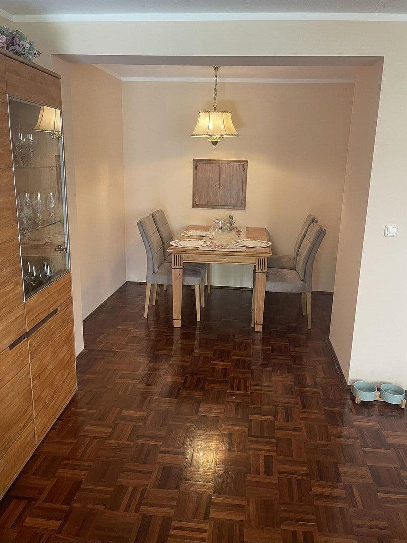 Predaj domu 155 m², pozemok 312 m², Kirchseeon, Bavorsko Predaj domu 155 m², pozemok 312 m², Kirchseeon, Bavorsko