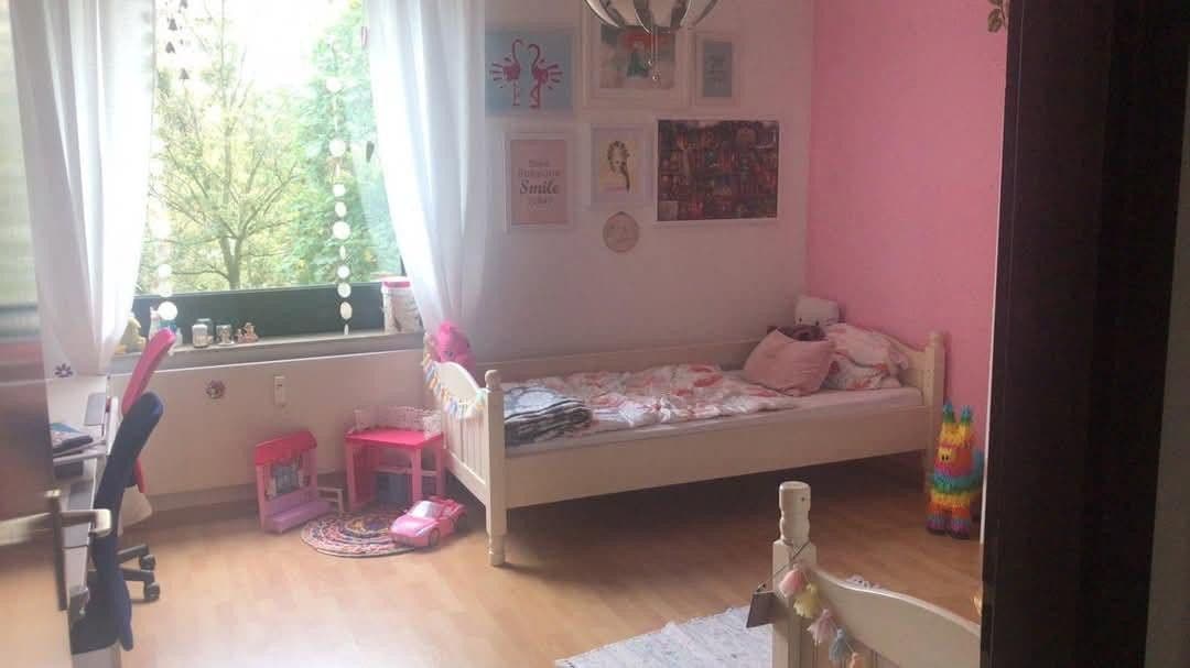 Predaj bytu 3-izbový 82 m², Friedensstraße 112a, Köln Urbach, Severné Porýnie - Westfálsko Predaj bytu 3-izbový 82 m², Friedensstraße 112a, Köln Urbach, Severné Porýnie - Westfálsko