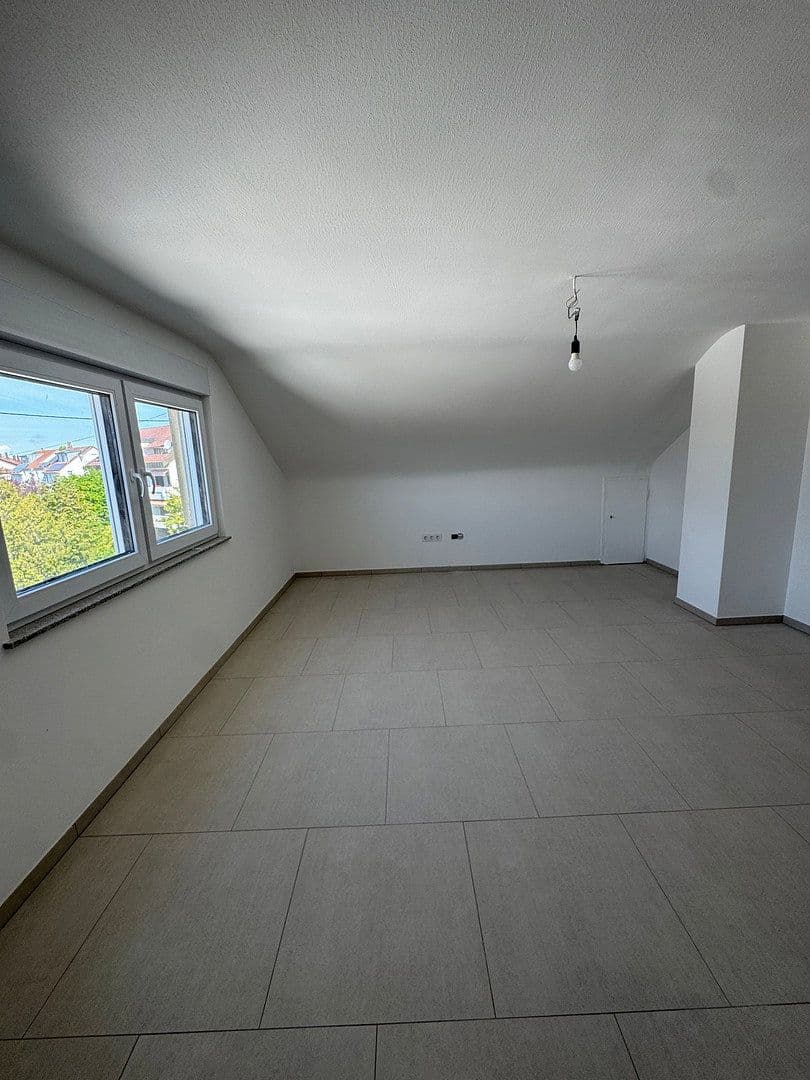 Prenájom bytu 3-izbový 74 m², Backnang, Bádensko-Wurttembersko Prenájom bytu 3-izbový 74 m², Backnang, Bádensko-Wurttembersko