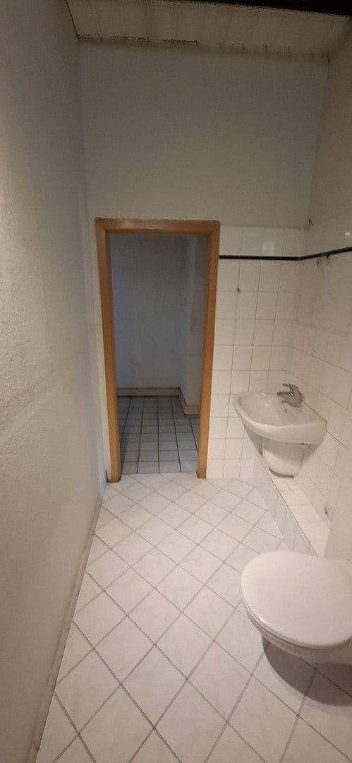 Prenájom bytu 6-izbový 180 m², Hinter der Kirche 13, Siebenbäumen, Šlezvicko-Holštajnsko Prenájom bytu 6-izbový 180 m², Hinter der Kirche 13, Siebenbäumen, Šlezvicko-Holštajnsko