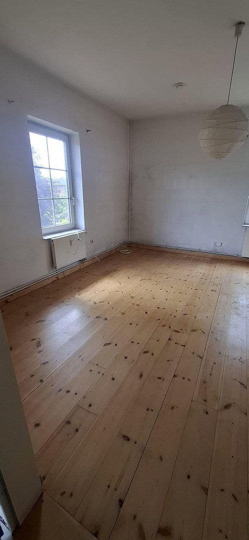 Prenájom bytu 6-izbový 180 m², Hinter der Kirche 13, Siebenbäumen, Šlezvicko-Holštajnsko Prenájom bytu 6-izbový 180 m², Hinter der Kirche 13, Siebenbäumen, Šlezvicko-Holštajnsko