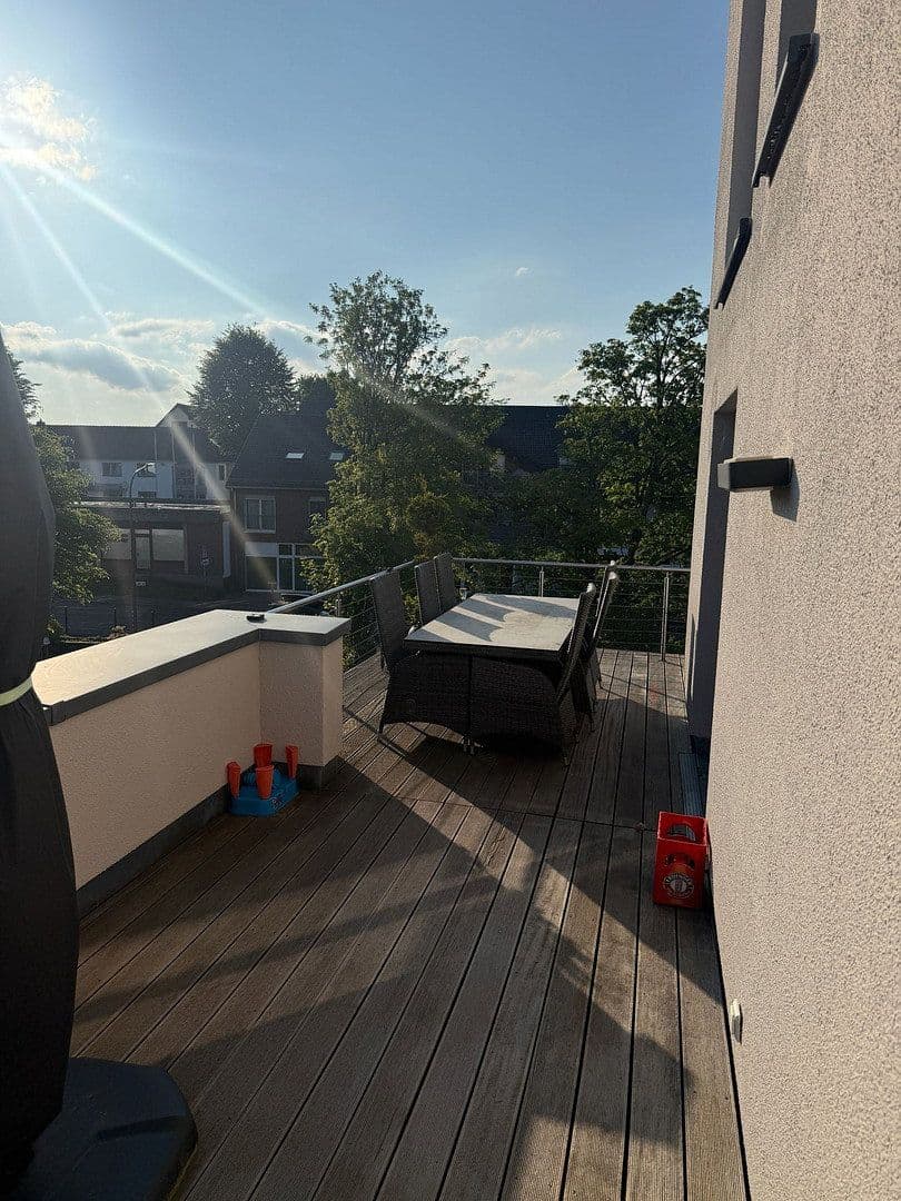 Predaj bytu 2-izbový 144 m², Robert-Koch-Straße 2, Simmerath, Severné Porýnie - Westfálsko Predaj bytu 2-izbový 144 m², Robert-Koch-Straße 2, Simmerath, Severné Porýnie - Westfálsko