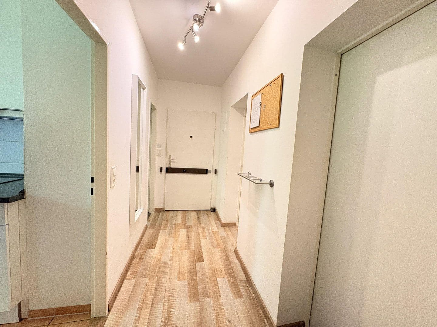 Predaj bytu 3-izbový 73 m², Frankfurt, Hesensko Predaj bytu 3-izbový 73 m², Frankfurt, Hesensko