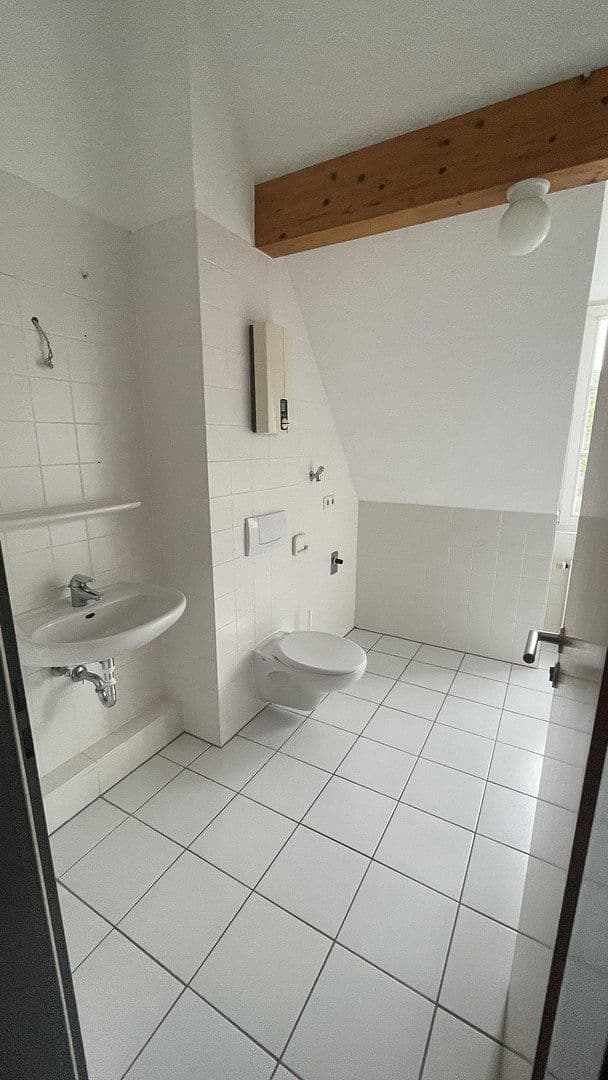 Prenájom bytu 2-izbový 82 m², Lohmar, Severné Porýnie - Westfálsko Prenájom bytu 2-izbový 82 m², Lohmar, Severné Porýnie - Westfálsko