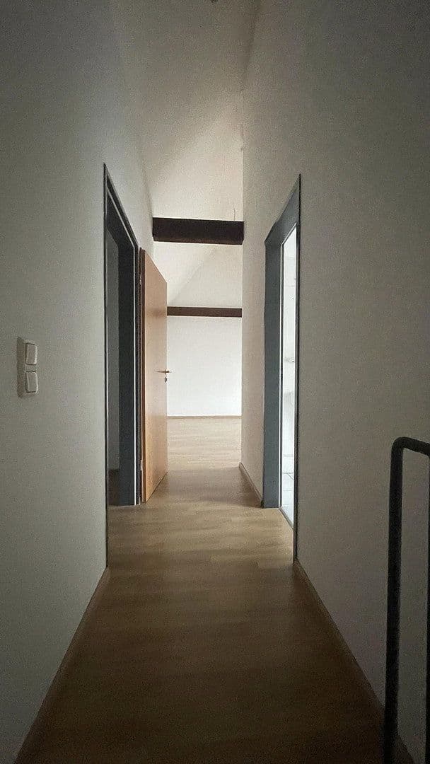 Prenájom bytu 2-izbový 82 m², Lohmar, Severné Porýnie - Westfálsko Prenájom bytu 2-izbový 82 m², Lohmar, Severné Porýnie - Westfálsko
