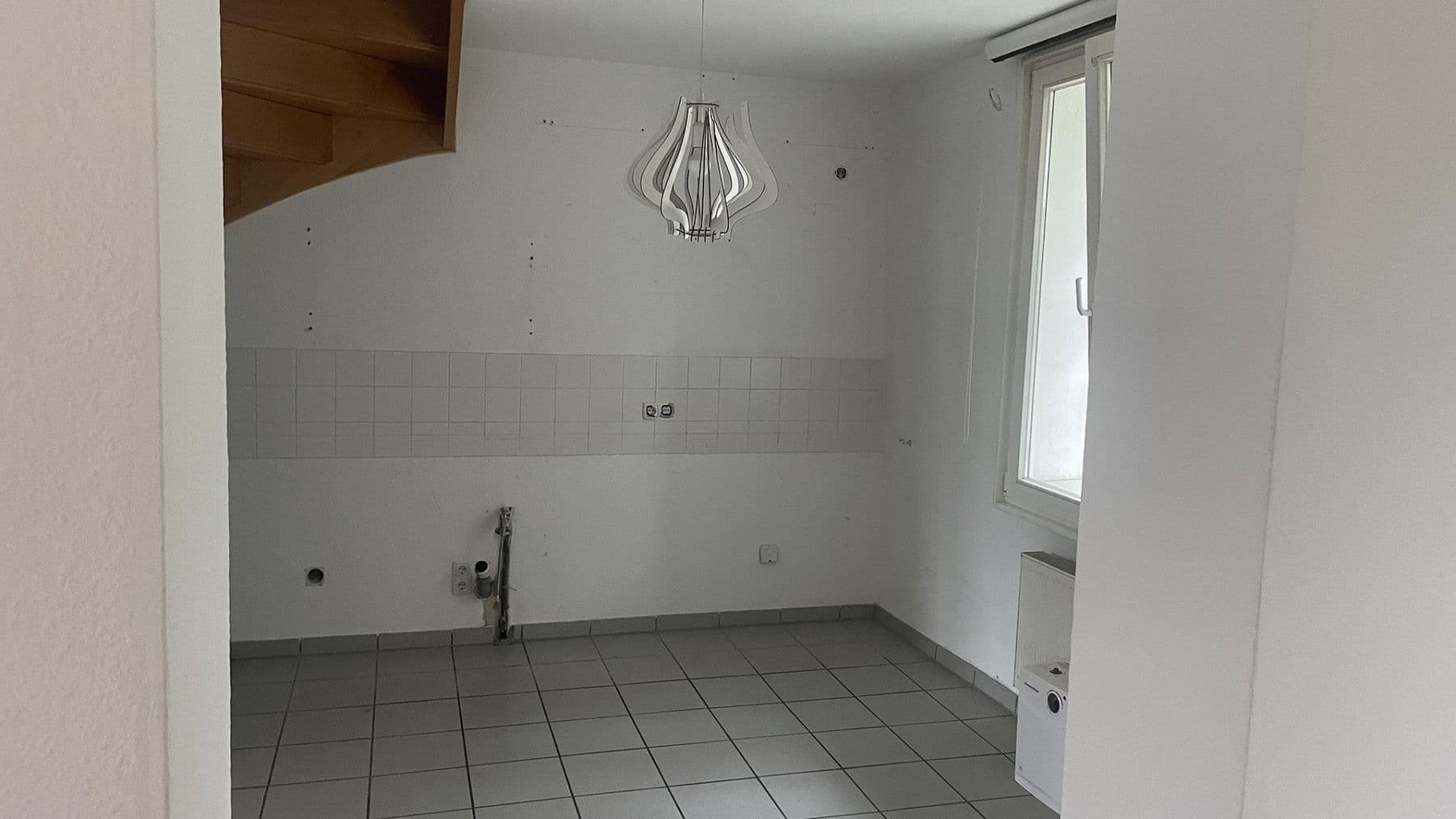 Prenájom bytu 2-izbový 82 m², Lohmar, Severné Porýnie - Westfálsko Prenájom bytu 2-izbový 82 m², Lohmar, Severné Porýnie - Westfálsko