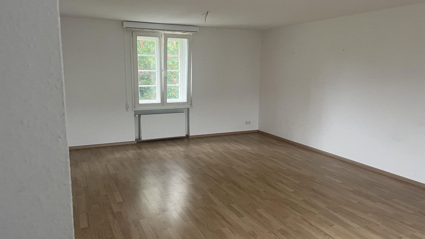 Prenájom bytu 2-izbový 82 m², Lohmar, Severné Porýnie - Westfálsko Prenájom bytu 2-izbový 82 m², Lohmar, Severné Porýnie - Westfálsko