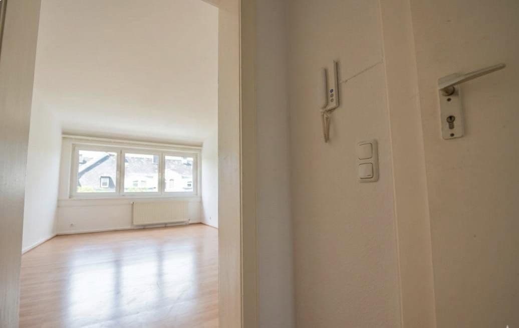 Prenájom bytu 3-izbový 80 m², Wiesbaden, Hesensko Prenájom bytu 3-izbový 80 m², Wiesbaden, Hesensko