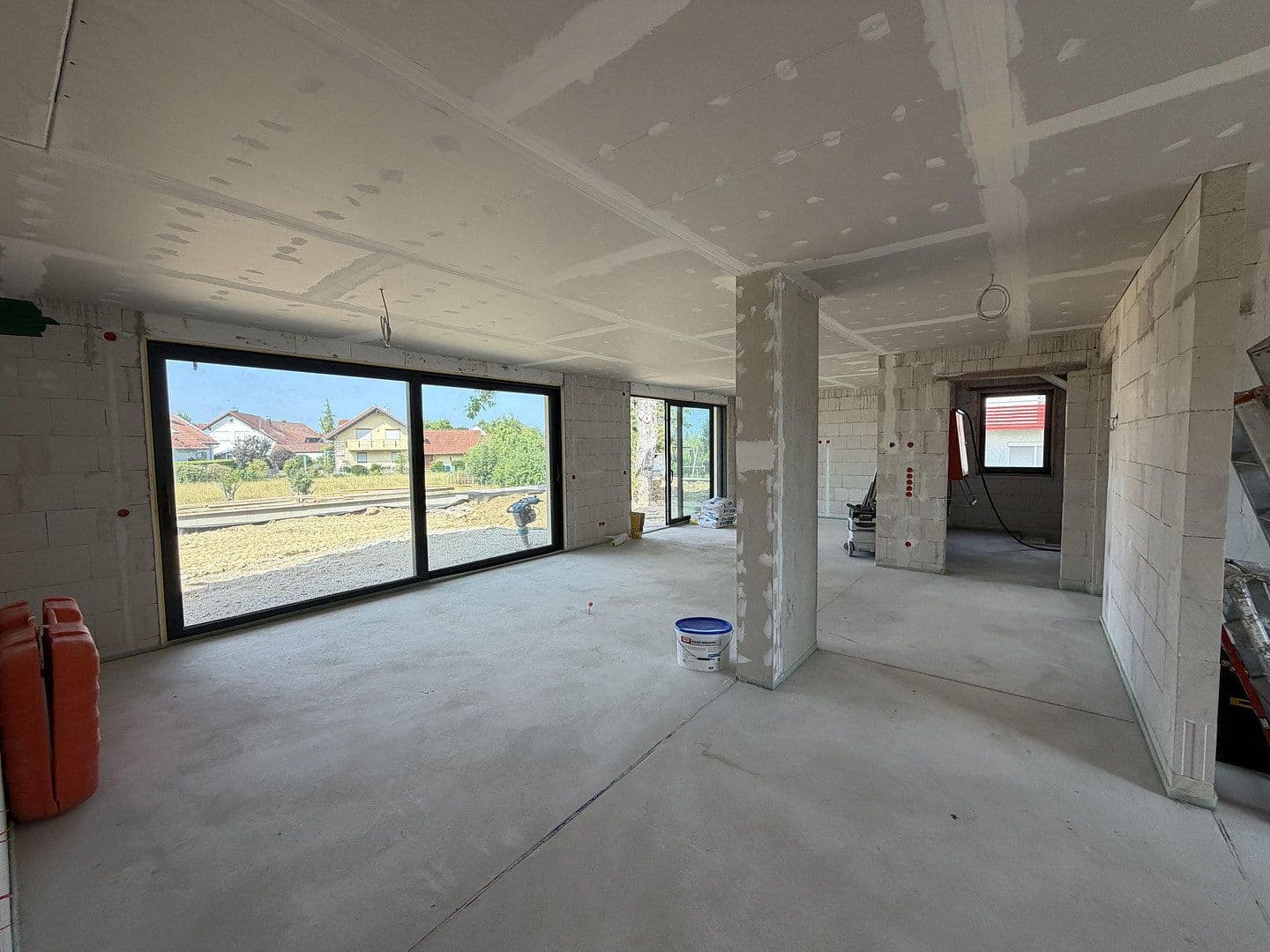 Predaj domu 354 m², pozemok 850 m², Schwäbisch Gmünd, Bádensko-Wurttembersko Predaj domu 354 m², pozemok 850 m², Schwäbisch Gmünd, Bádensko-Wurttembersko
