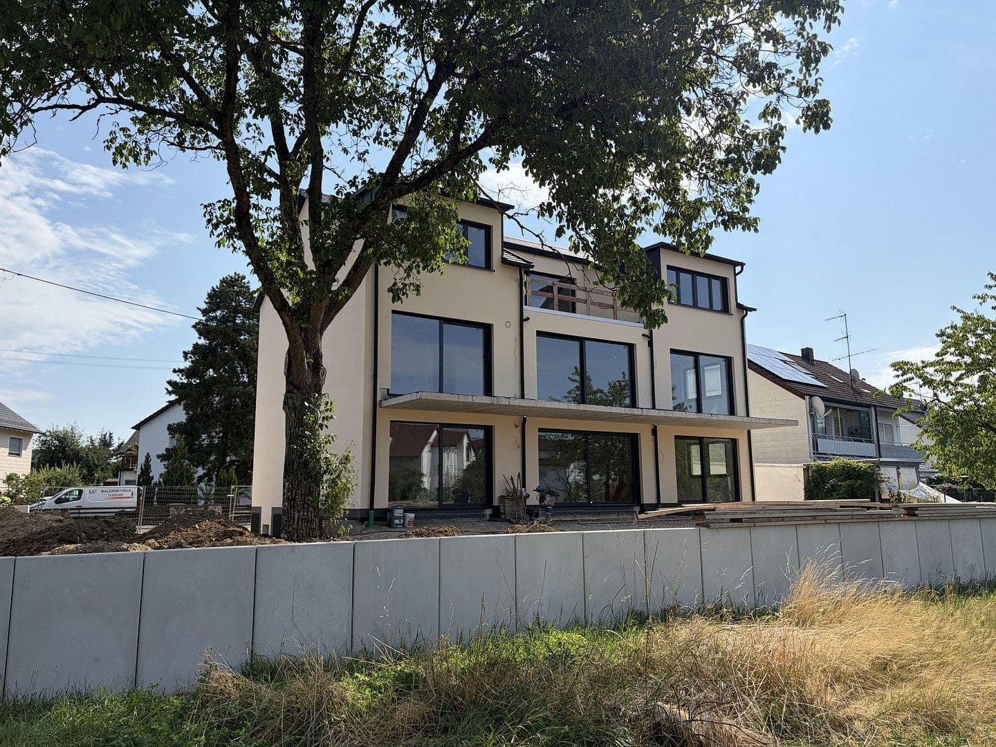 Predaj domu 354 m², pozemok 850 m², Schwäbisch Gmünd, Bádensko-Wurttembersko Predaj domu 354 m², pozemok 850 m², Schwäbisch Gmünd, Bádensko-Wurttembersko