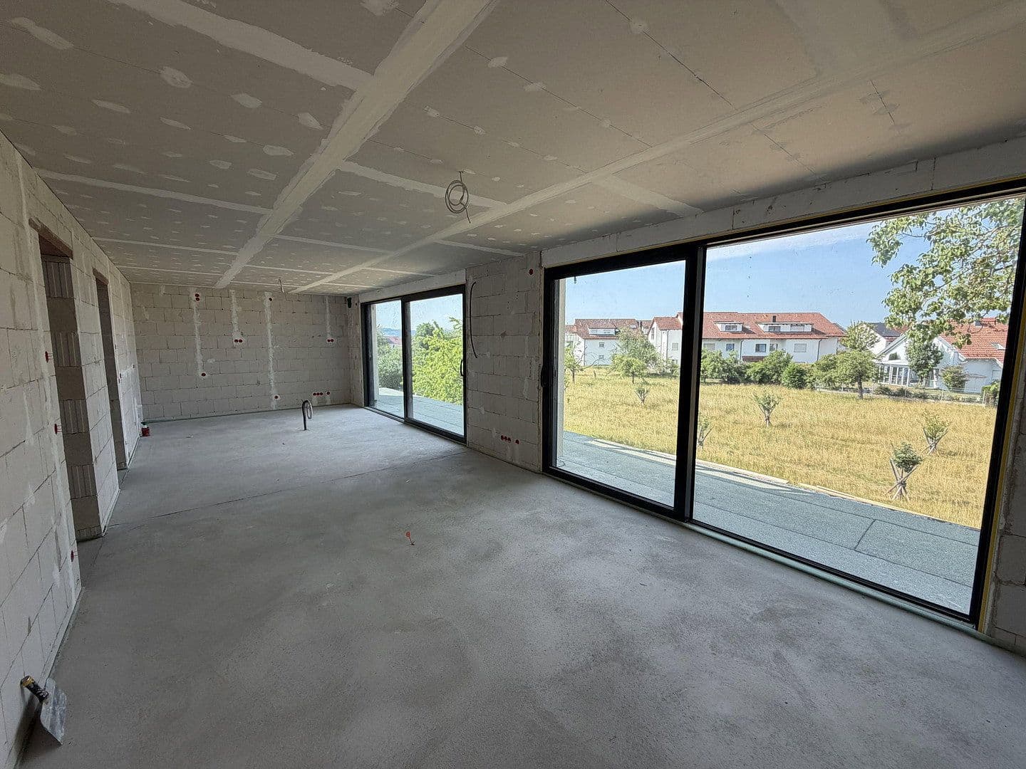Predaj domu 354 m², pozemok 850 m², Schwäbisch Gmünd, Bádensko-Wurttembersko Predaj domu 354 m², pozemok 850 m², Schwäbisch Gmünd, Bádensko-Wurttembersko