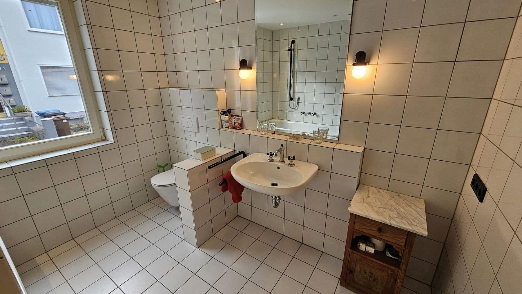 Prenájom bytu 3-izbový 114 m², Mendelssohnstr. 102, Koblenz, Porýnie-Falcko Prenájom bytu 3-izbový 114 m², Mendelssohnstr. 102, Koblenz, Porýnie-Falcko