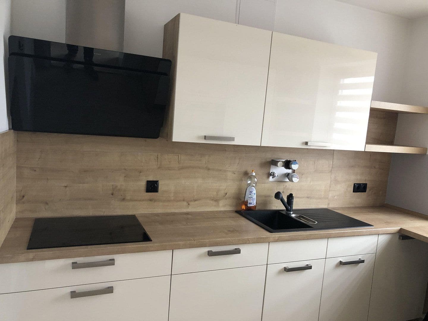 Predaj bytu 4-izbový 89 m², Eschenweg 25, Landshut, Bavorsko Predaj bytu 4-izbový 89 m², Eschenweg 25, Landshut, Bavorsko