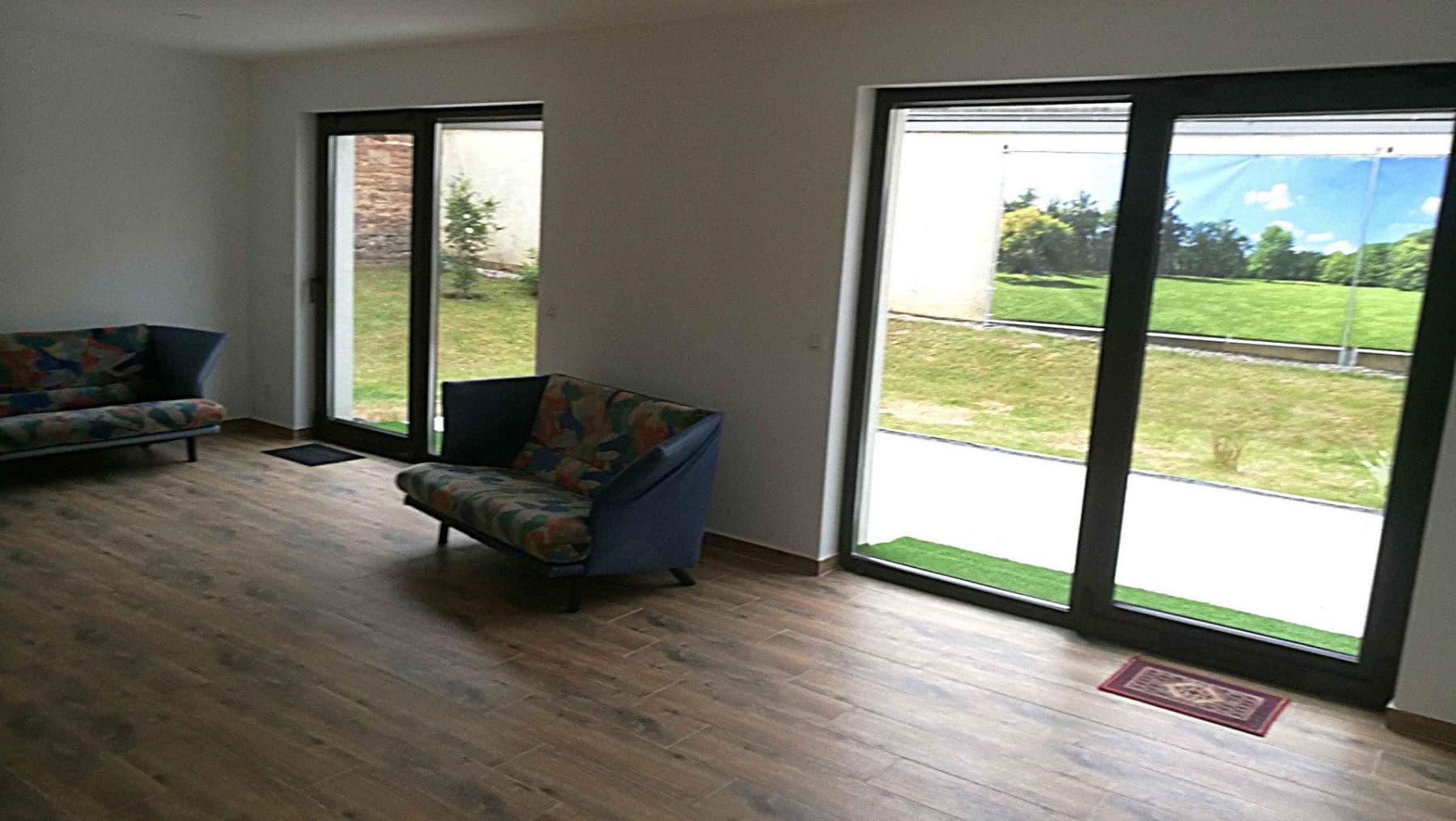 Prenájom domu 160 m², pozemok 385 m², Wächtersbach, Hesensko Prenájom domu 160 m², pozemok 385 m², Wächtersbach, Hesensko
