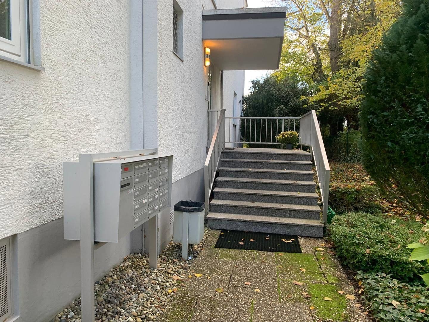 Prenájom bytu 1-izbový 42 m², Kapellenstraße 64a, Wiesbaden, Hesensko Prenájom bytu 1-izbový 42 m², Kapellenstraße 64a, Wiesbaden, Hesensko