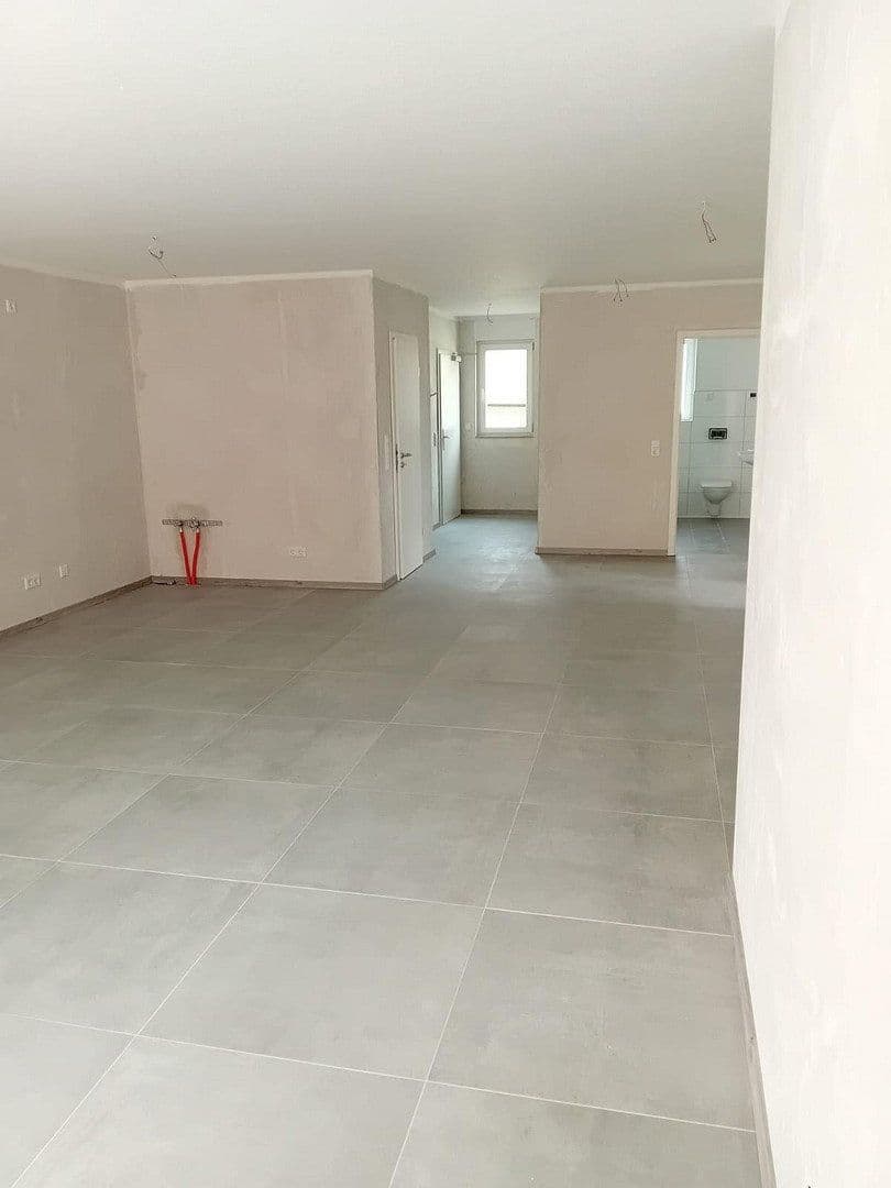 Prenájom bytu 4-izbový 112 m², Weinstr. 59, Bockenheim an der Weinstraße, Porýnie-Falcko Prenájom bytu 4-izbový 112 m², Weinstr. 59, Bockenheim an der Weinstraße, Porýnie-Falcko