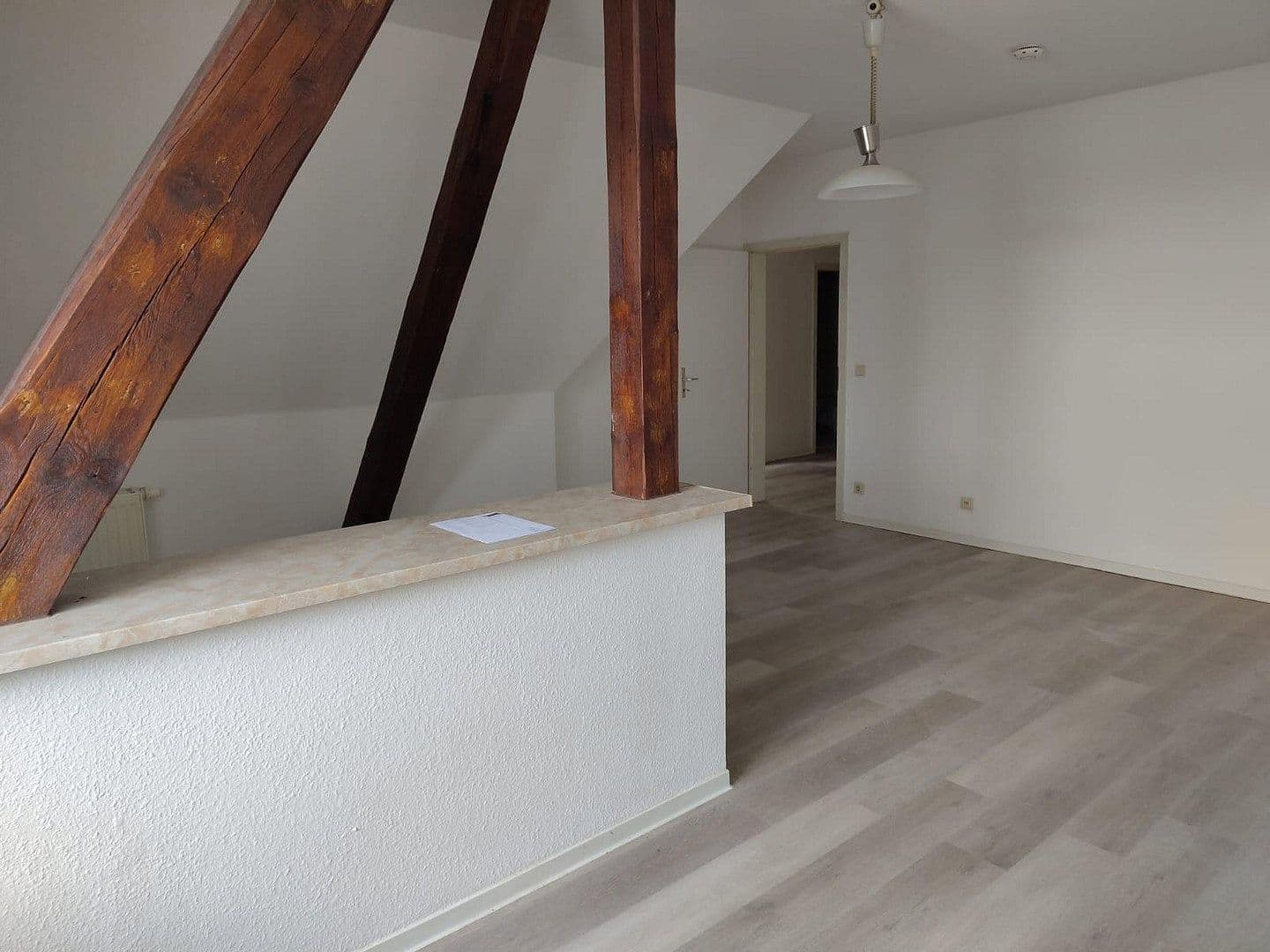 Prenájom bytu 1-izbový 58 m², Käthe-Kollwitz-Straße 1, Nordhausen, Durínsko Prenájom bytu 1-izbový 58 m², Käthe-Kollwitz-Straße 1, Nordhausen, Durínsko