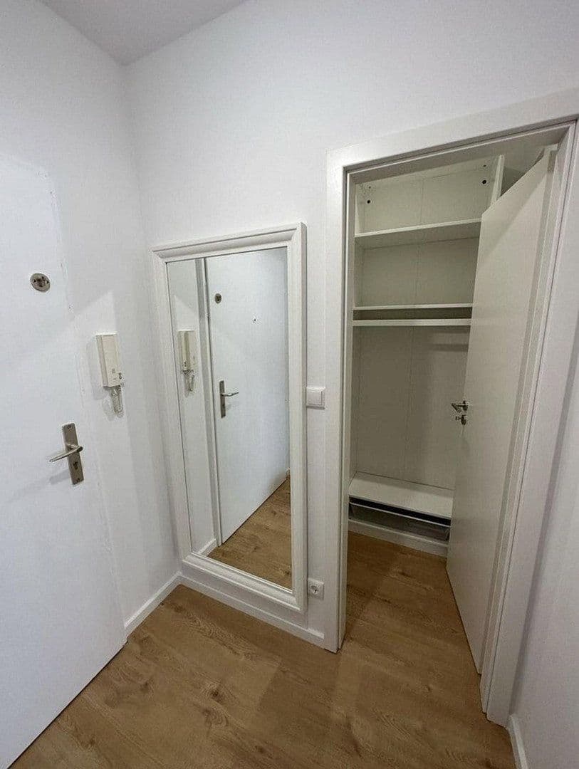 Prenájom bytu 1-izbový 45 m², Landsberger Straße 425, München, Bavorsko Prenájom bytu 1-izbový 45 m², Landsberger Straße 425, München, Bavorsko