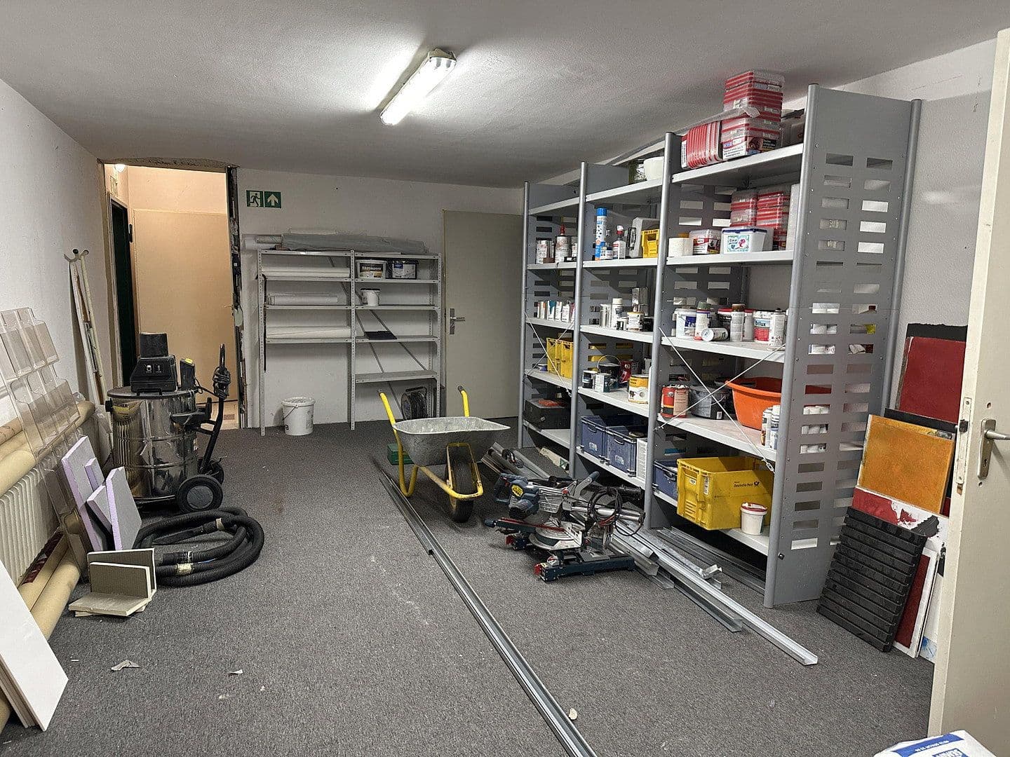 Prenájom nebytového priestoru 313 m², Krayer Straße 197, Essen, Severné Porýnie - Westfálsko Prenájom nebytového priestoru 313 m², Krayer Straße 197, Essen, Severné Porýnie - Westfálsko
