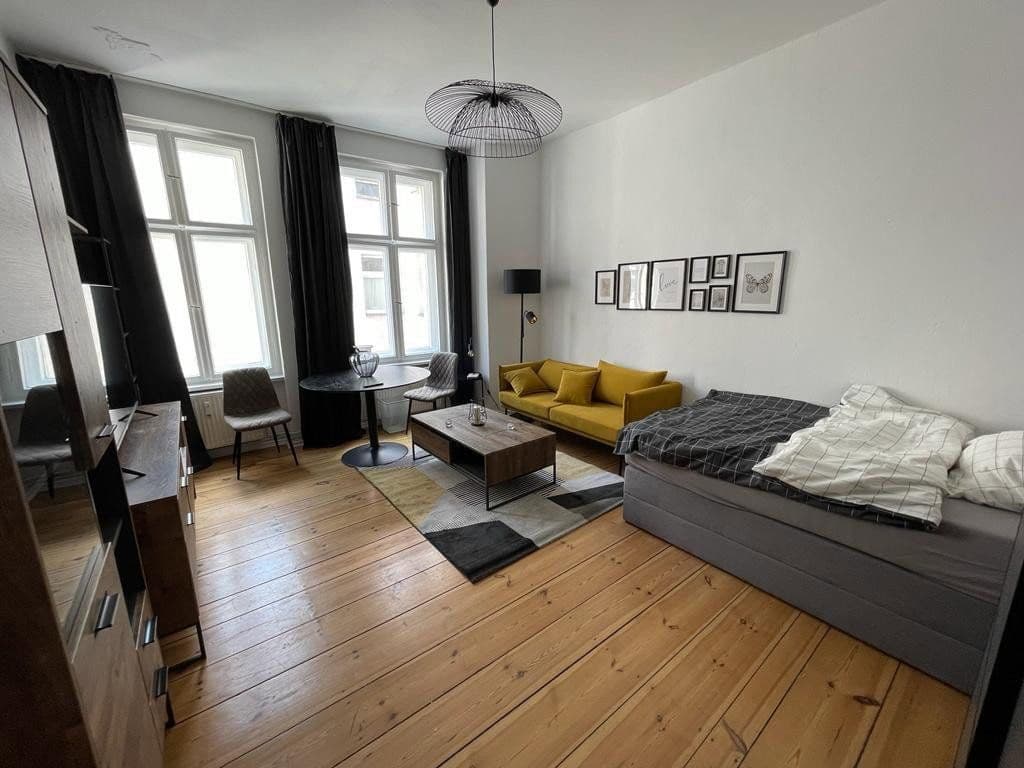 Prenájom bytu 1-izbový 38 m², Adresse Pettenkoferstraße 7, Friedrichshain, Berlín Prenájom bytu 1-izbový 38 m², Adresse Pettenkoferstraße 7, Friedrichshain, Berlín