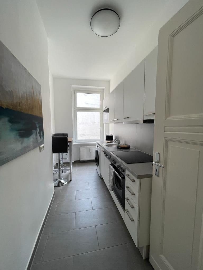 Prenájom bytu 1-izbový 38 m², Adresse Pettenkoferstraße 7, Friedrichshain, Berlín Prenájom bytu 1-izbový 38 m², Adresse Pettenkoferstraße 7, Friedrichshain, Berlín
