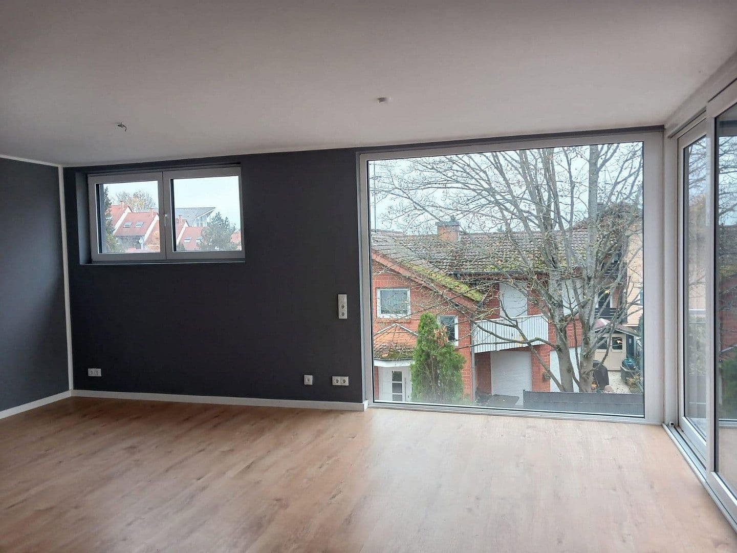 Prenájom domu 171 m², pozemok 604 m², Bad Kreuznach, Porýnie-Falcko Prenájom domu 171 m², pozemok 604 m², Bad Kreuznach, Porýnie-Falcko