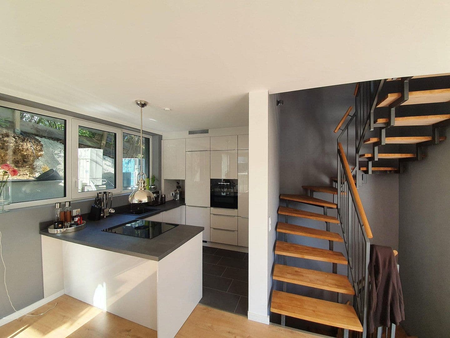 Prenájom domu 171 m², pozemok 604 m², Bad Kreuznach, Porýnie-Falcko Prenájom domu 171 m², pozemok 604 m², Bad Kreuznach, Porýnie-Falcko