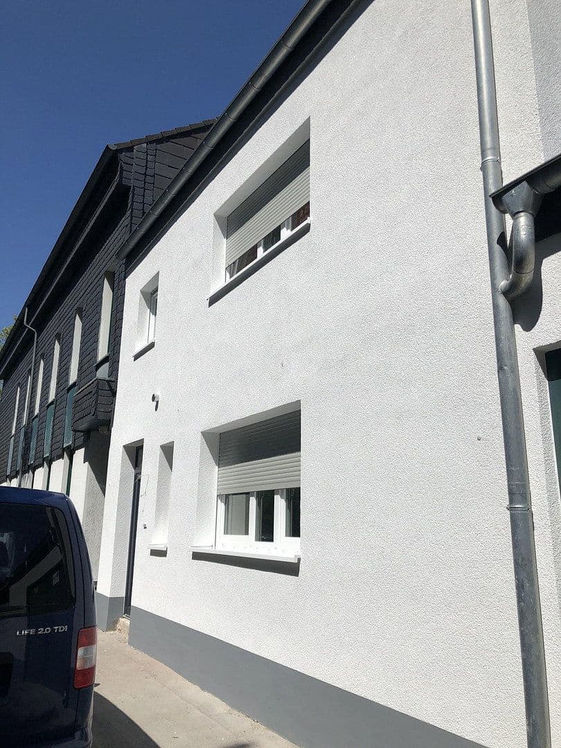 Prenájom bytu 2-izbový 70 m², Remigiusstr 20, Wuppertal, Severné Porýnie - Westfálsko Prenájom bytu 2-izbový 70 m², Remigiusstr 20, Wuppertal, Severné Porýnie - Westfálsko
