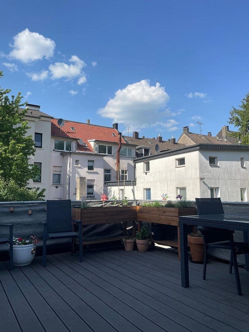 Prenájom bytu 2-izbový 70 m², Remigiusstr 20, Wuppertal, Severné Porýnie - Westfálsko Prenájom bytu 2-izbový 70 m², Remigiusstr 20, Wuppertal, Severné Porýnie - Westfálsko