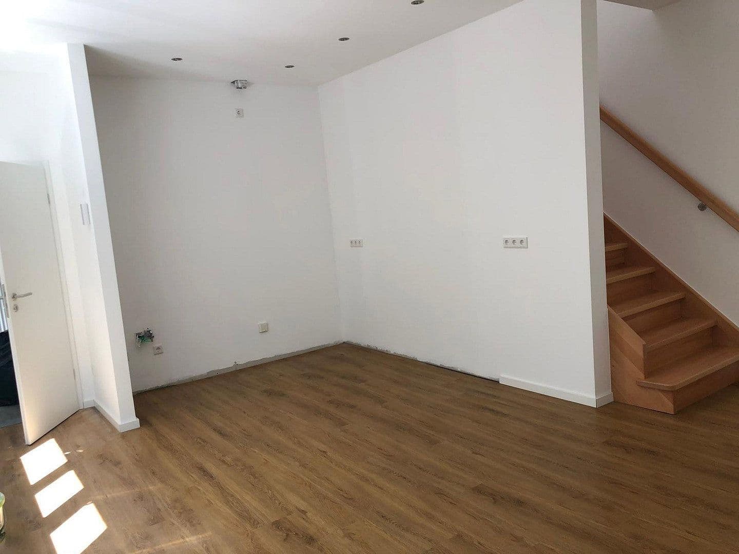 Prenájom bytu 2-izbový 70 m², Remigiusstr 20, Wuppertal, Severné Porýnie - Westfálsko Prenájom bytu 2-izbový 70 m², Remigiusstr 20, Wuppertal, Severné Porýnie - Westfálsko
