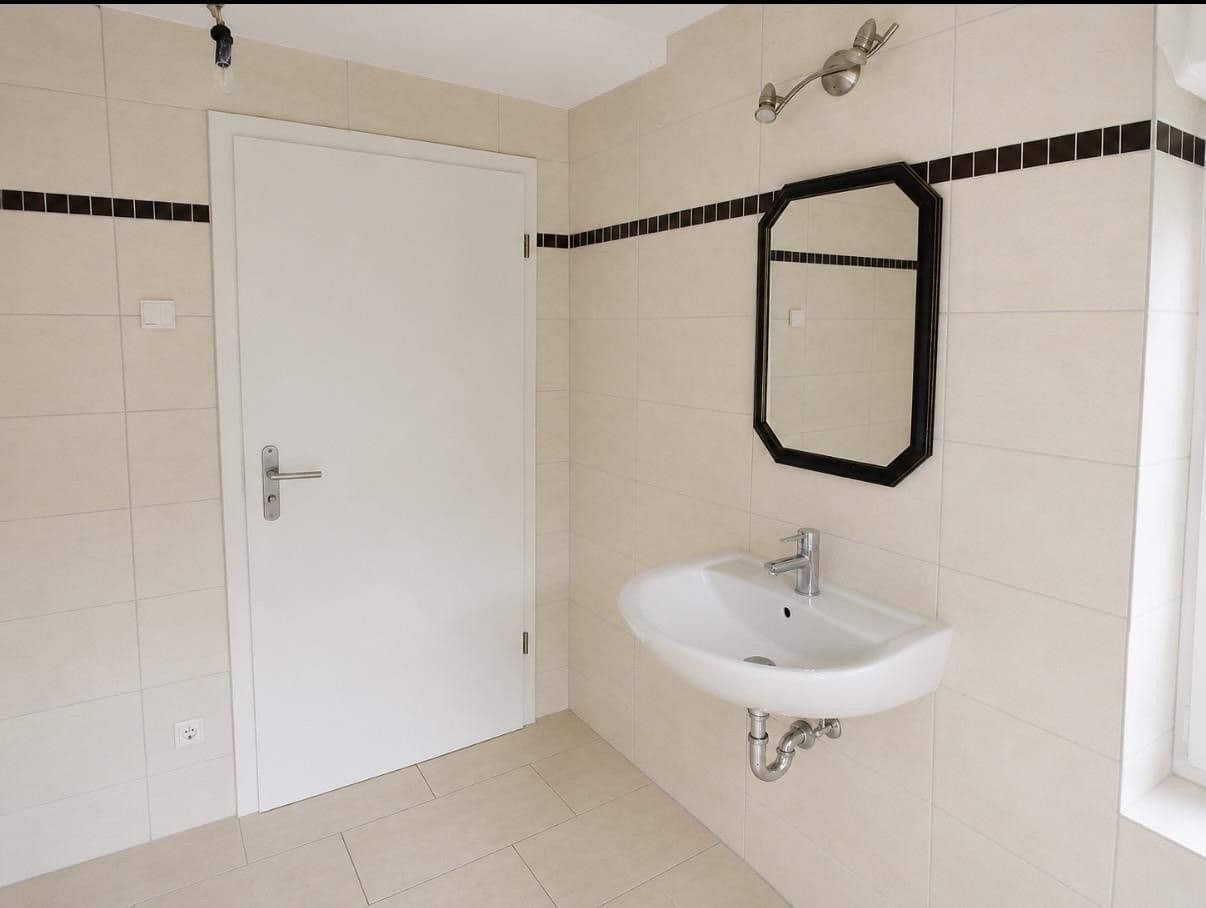 Prenájom bytu 3-izbový 63 m², Malchow, Meklenbursko-Predpomoransko Prenájom bytu 3-izbový 63 m², Malchow, Meklenbursko-Predpomoransko