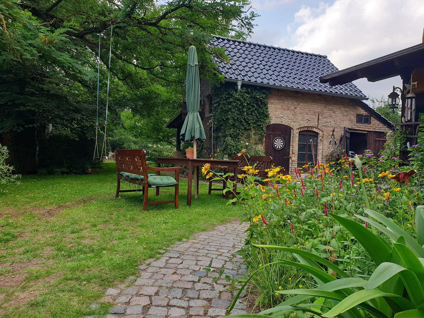 Predaj domu 170 m², pozemok 2.000 m², Kremmen, Brandenbursko Predaj domu 170 m², pozemok 2.000 m², Kremmen, Brandenbursko