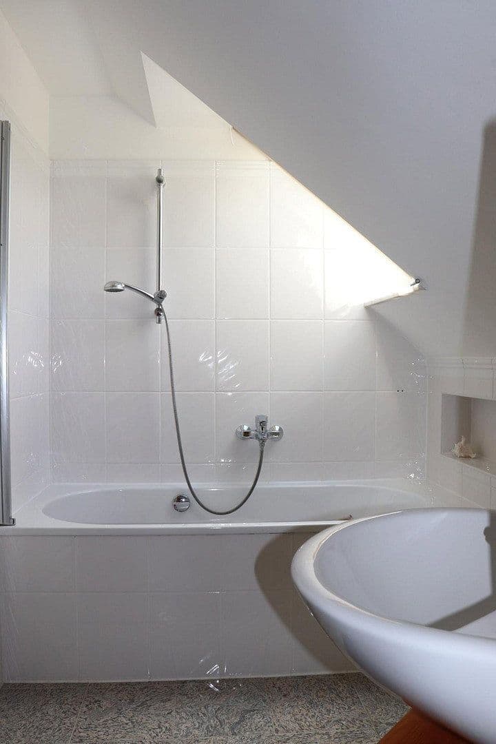 Predaj domu 170 m², pozemok 2.000 m², Kremmen, Brandenbursko Predaj domu 170 m², pozemok 2.000 m², Kremmen, Brandenbursko