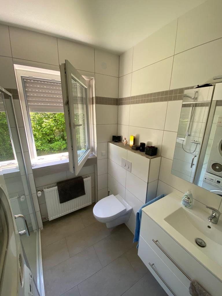 Prenájom bytu 2-izbový 61 m², Hösbach, Bavorsko Prenájom bytu 2-izbový 61 m², Hösbach, Bavorsko