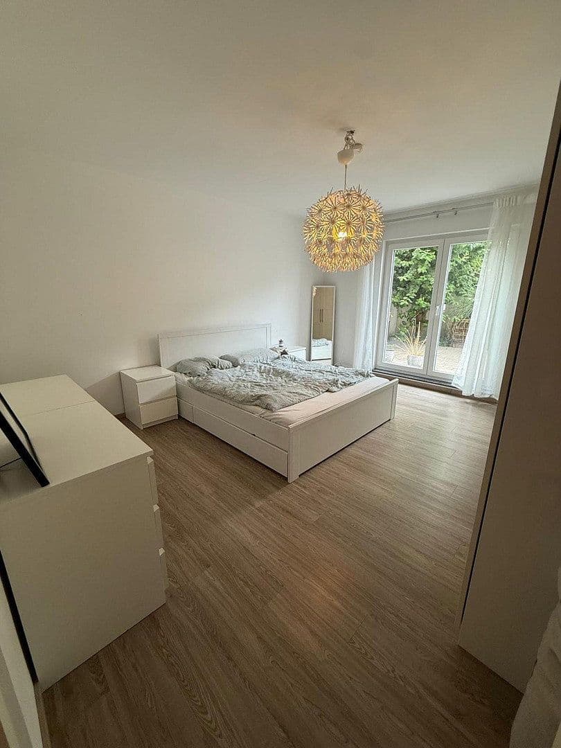 Prenájom bytu 3-izbový 93 m², Bielefeld (Schildesche), Severné Porýnie - Westfálsko Prenájom bytu 3-izbový 93 m², Bielefeld (Schildesche), Severné Porýnie - Westfálsko